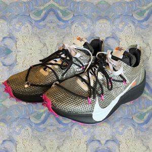 Nike Off White shoes!